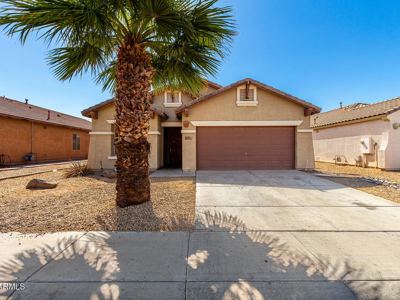 4 bed, 2.0 bath, 1796 sqft, $1,800 — Photo 2