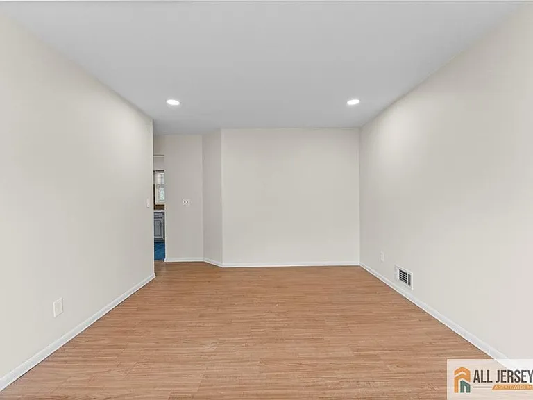 103 1st Ave #2 — Photo 5