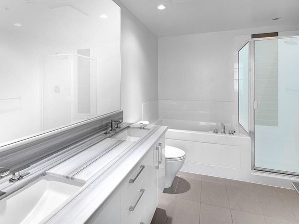 2 bedroom rental in Burnaby — photo 9