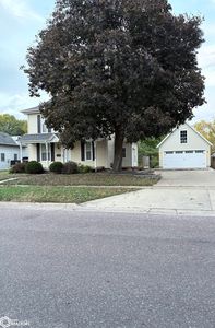 129 K Ave E, Oskaloosa, IA, 52577