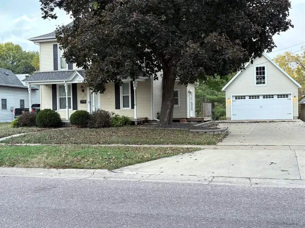 129 K Ave E, Oskaloosa, IA 52577