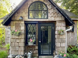 512 39th St, Bellingham, WA 98229