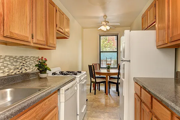 Sold by CORE | media 6