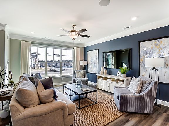 These photos are representative of this floor plan, but all options may not be available in every co