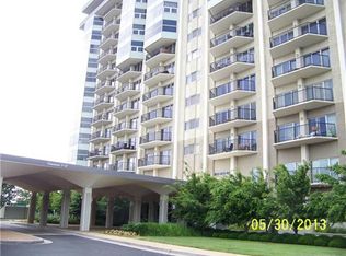 655 Riverside Dr APT 802, Memphis, TN 38103