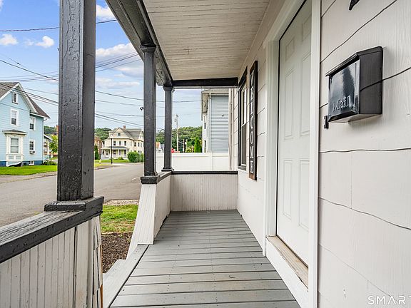 3rd image of 27 Clarkson Street