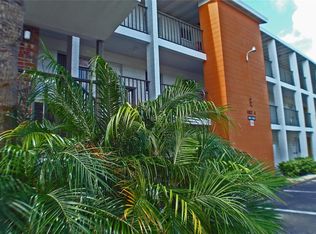 2339 Sunset Dr #H33, Bradenton, FL 34207