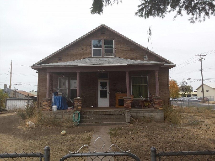 1st image of 3727 E Princeton Ave