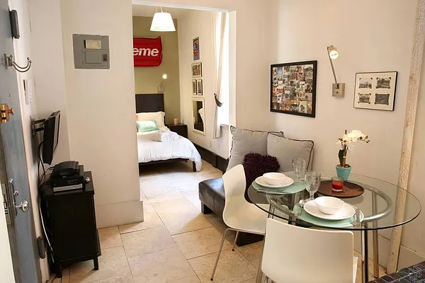 Rented by Halstead Real Estate | media 23