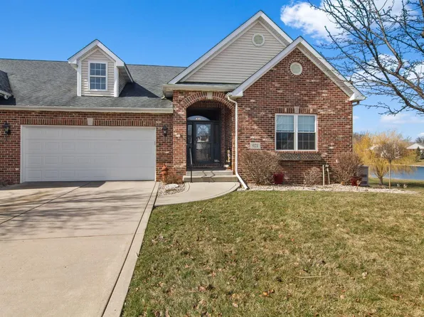 921 Aaron Ct, Crown Point, IN 46307