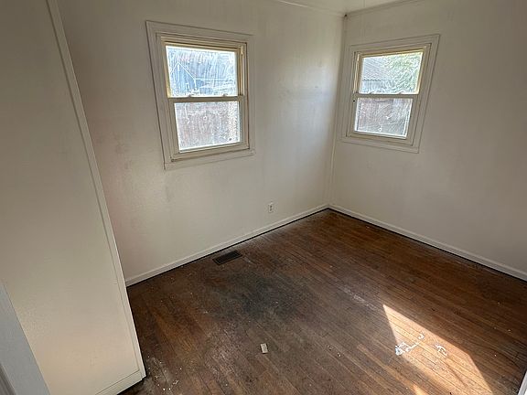4th image of 115 W Circle Dr
