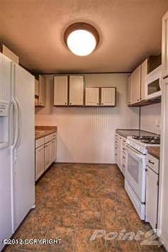 5th image of 939 Derek Dr