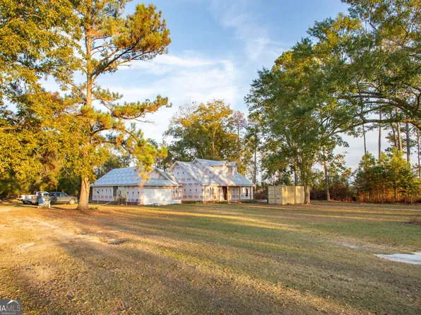 3190 Radio Station Rd, Alma, GA 31510