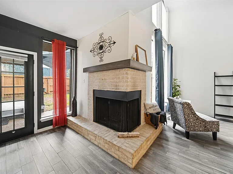 3226 Poe Dr — Photo 18
