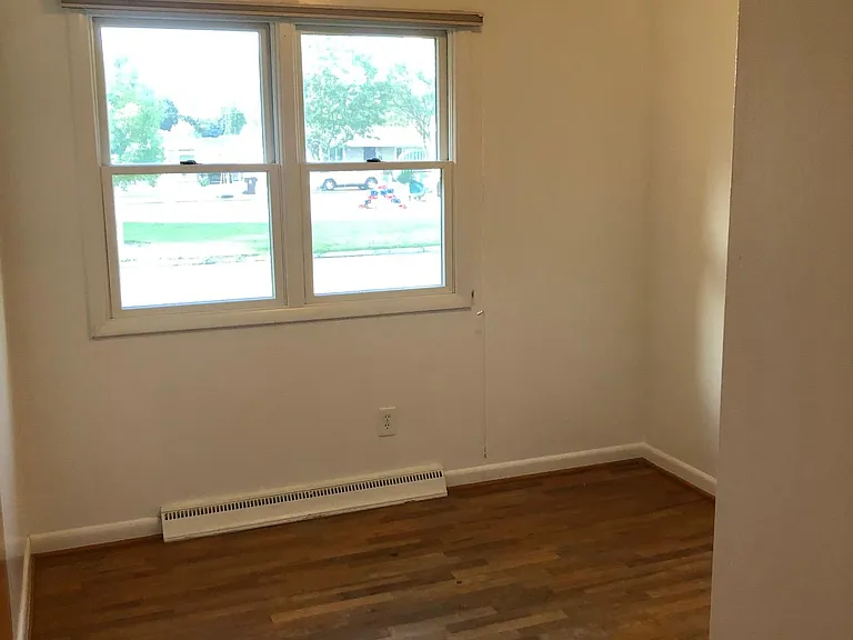 1412 Avenue D — Photo 12