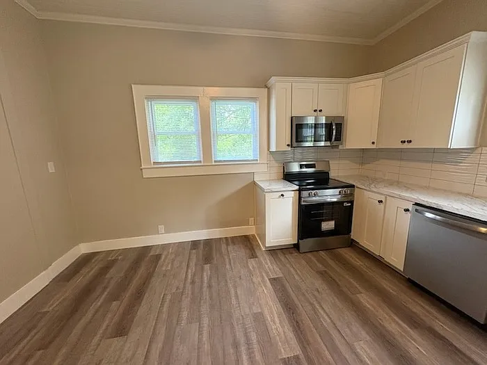 191 Wilson Dr — Photo 5