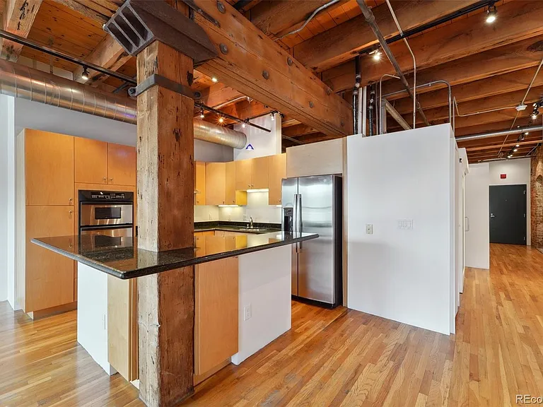 1801 Wynkoop St #317 — Photo 8