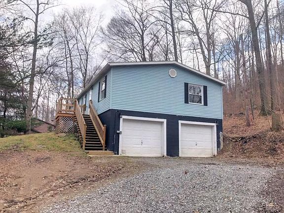 2nd image of 3566 University Dr NE