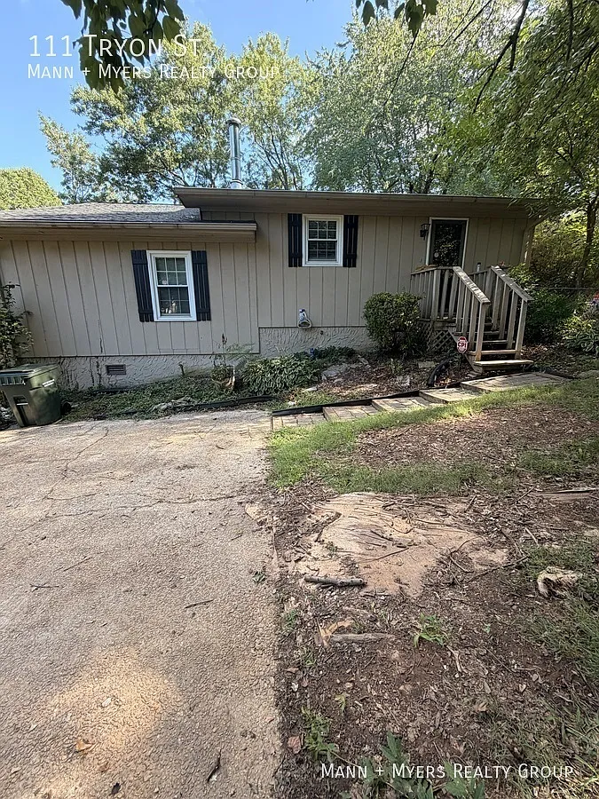3 bd House for Rent in Greer — Photo 1
