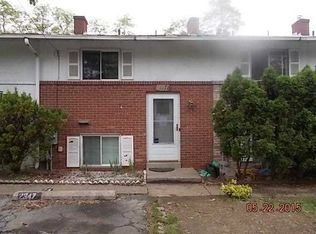 2347 Park Hill Dr, Pittsburgh, PA