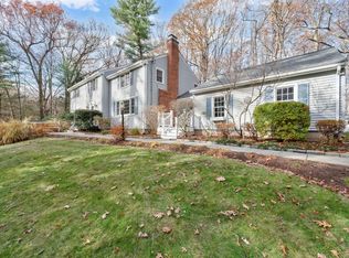 10 Sachems Trl, West Simsbury, CT 06092