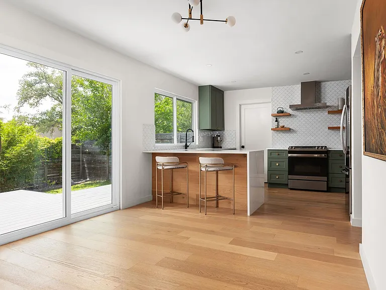 7824 Manassas Dr — Photo 20