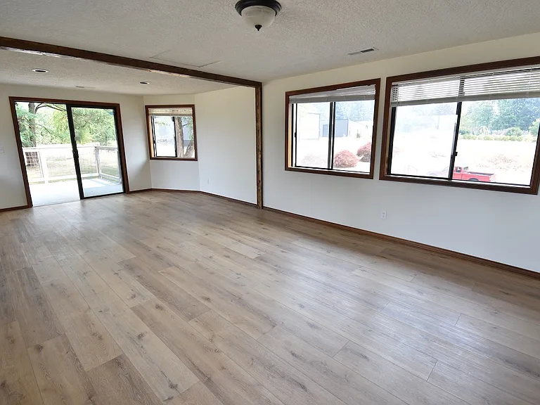 18810 NE 144th St — Photo 12