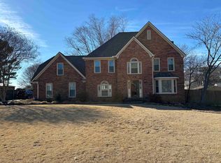 599 Forestdale Dr, Collierville, TN 38017