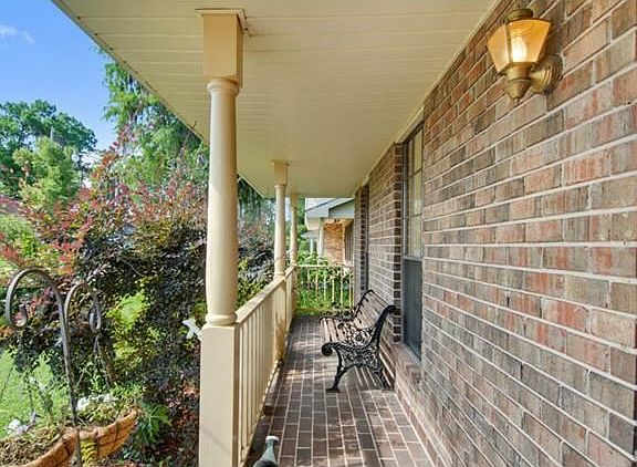 2nd image of 117 Melrose Dr