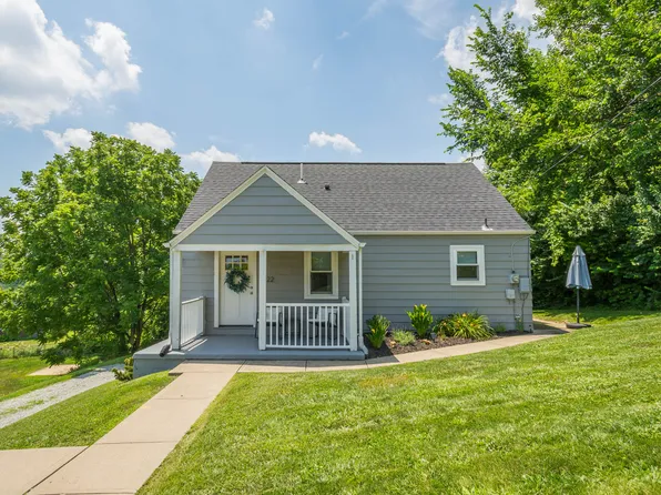3122 Southern Dr, South Park, PA 15129