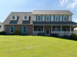 101 Sellers Ln, Port Matilda, PA