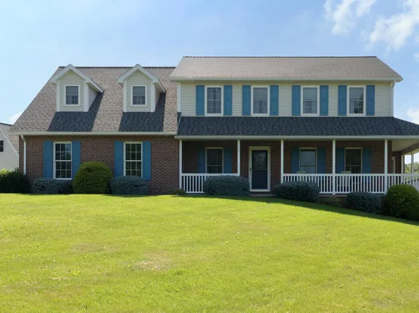 101 Sellers Ln, Port Matilda, PA 16870