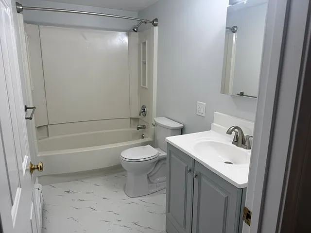 3 Quaker Ln — Photo 10