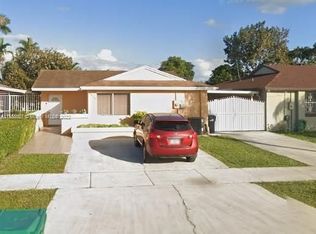 19215 SW 123rd Ave #1, Miami, FL 33177