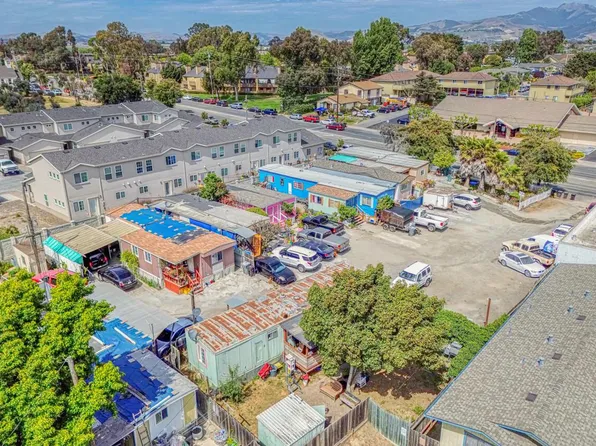 North Main, Salinas, CA 93906