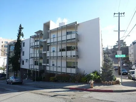 Wayne Lake Apartments — Photo 3