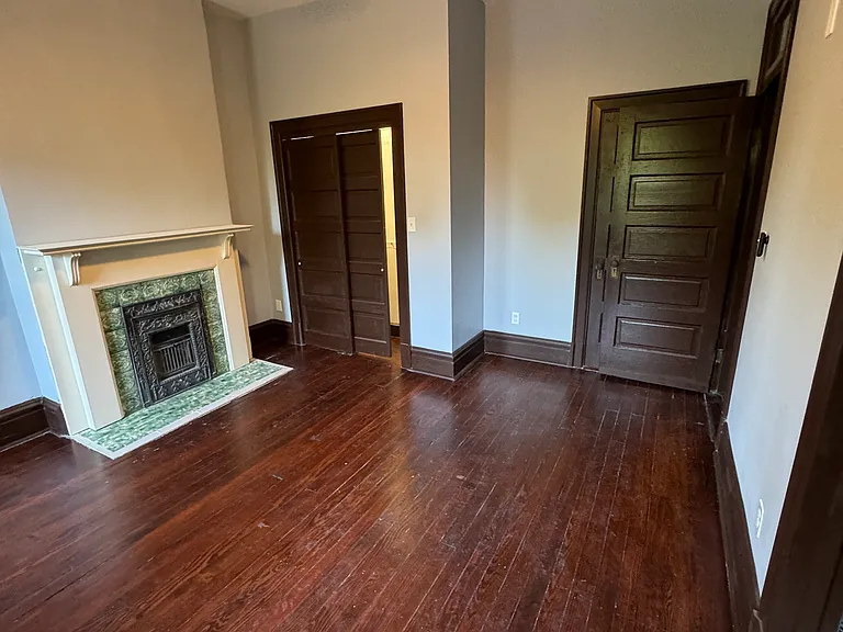 4230 Castleman Ave — Photo 11