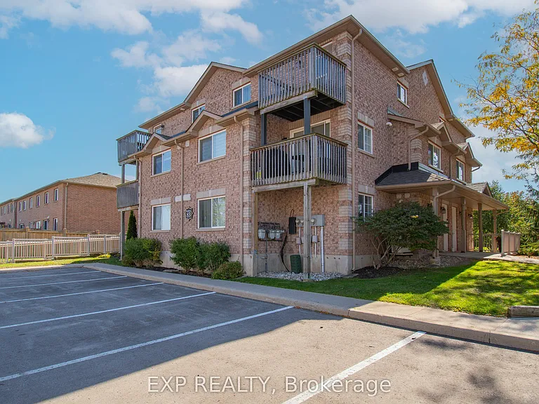 83 Goodwin Dr #2 — Photo 27