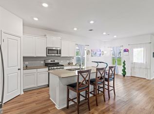 132 Isaac Millsaps Trl, Bastrop, TX 78602