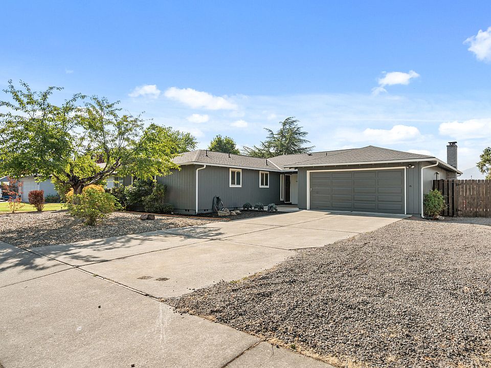 1st image of 3052 Crystal Mountain Ave