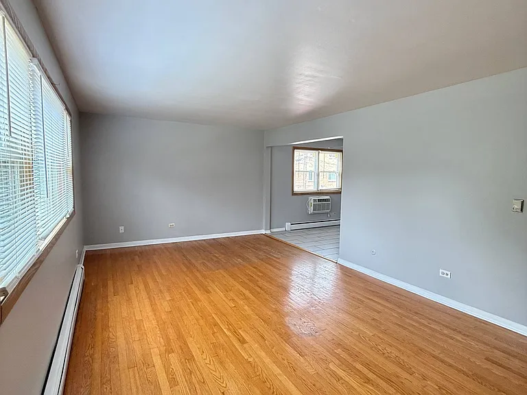 940 S Cora St #2S — Photo 7
