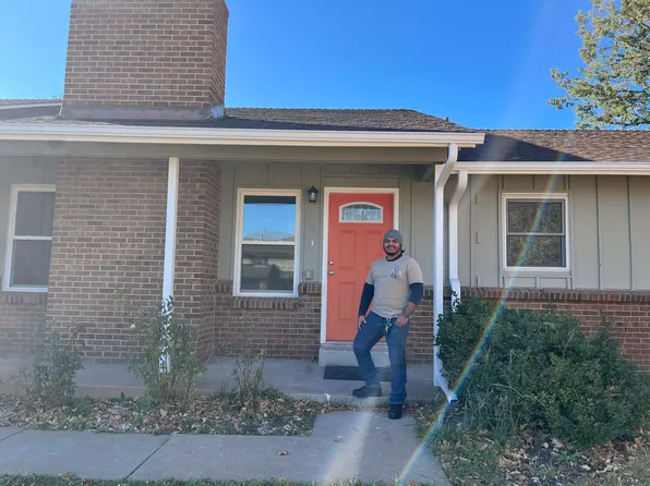 1431 S Chambers Cir, Aurora, CO 80012