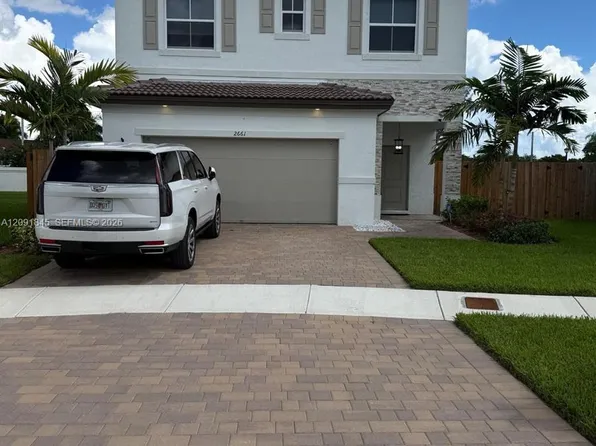 2661 SE 24th Ct, Homestead, FL 33035