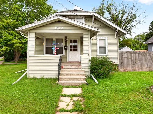 844 Appleton Rd, Menasha, WI 54952