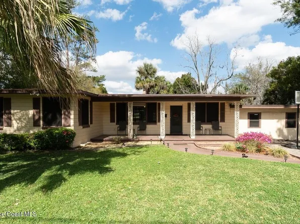 1905 Ribault Scenic Dr, Jacksonville, FL 32208
