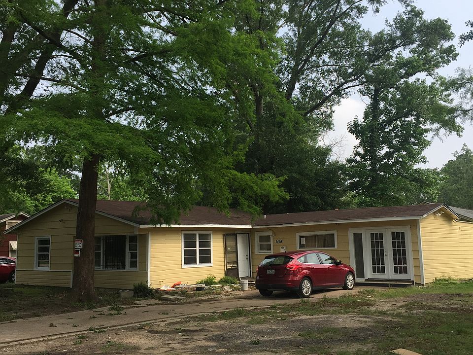 1st image of 2495 Hayes Ln