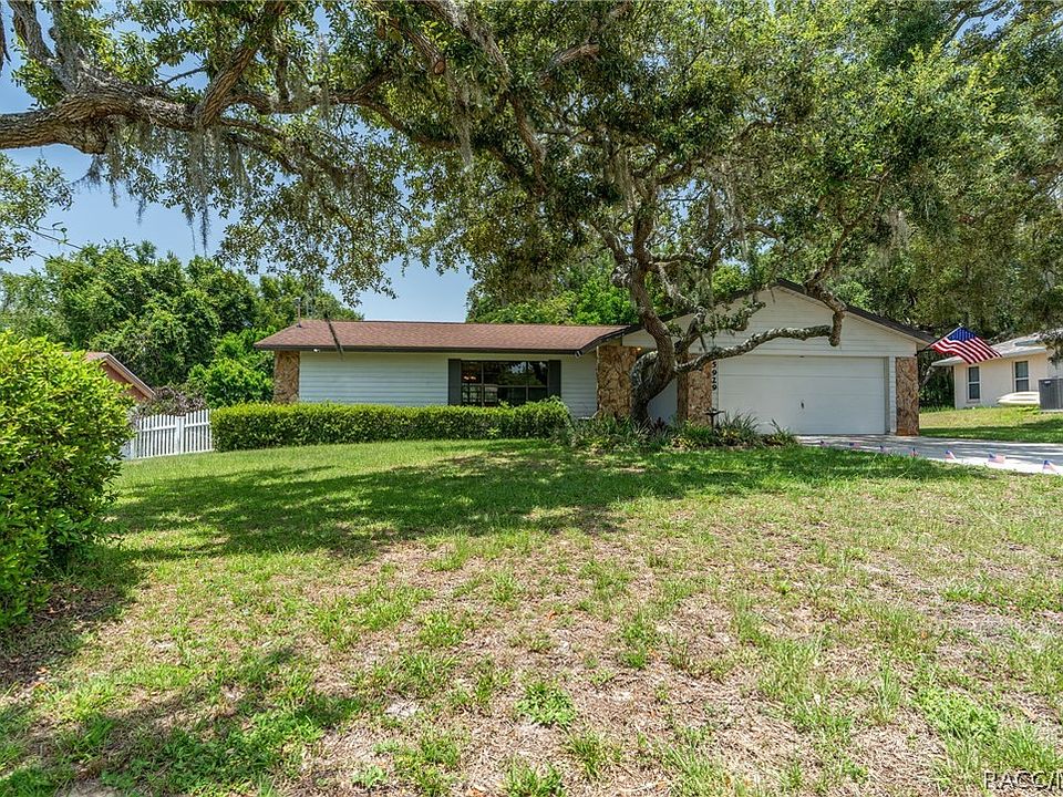 1st image of 5929 W Woodside Dr