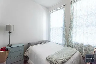 Rented by Bond New York