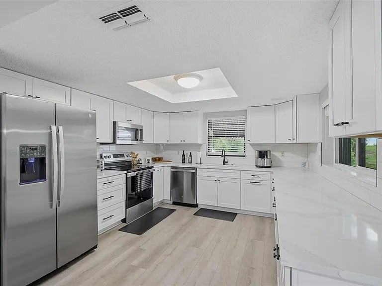 6310 Gainsboro Ave — Photo 12