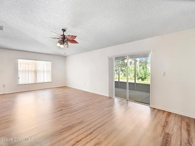 1652 La Maderia Dr SW — Photo 17
